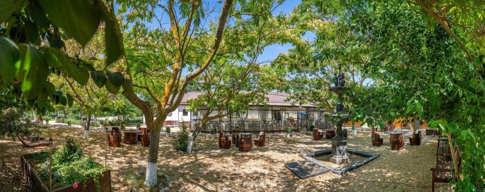 Domeniile Clos Des Colombes Douăzeci şi Trei August Εξωτερικό φωτογραφία